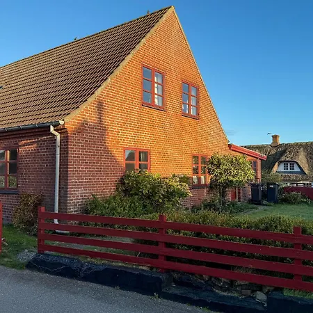 Vakantiehuis 3 Bedroom Amazing In